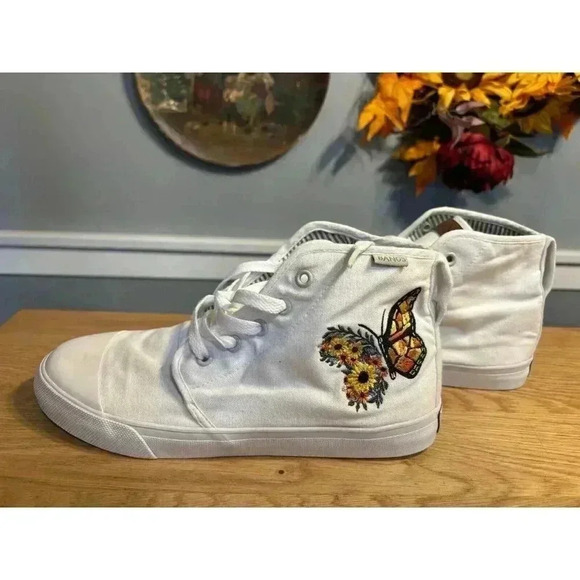 Bangs Shoes - BANGS White High Top Unisex Tennis Shoes Women's 8.5 Butterfly Flowers
